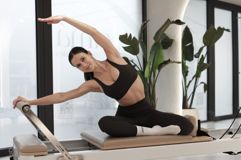 Najczęstsze błędy w pilatesie i jak ich unikać?